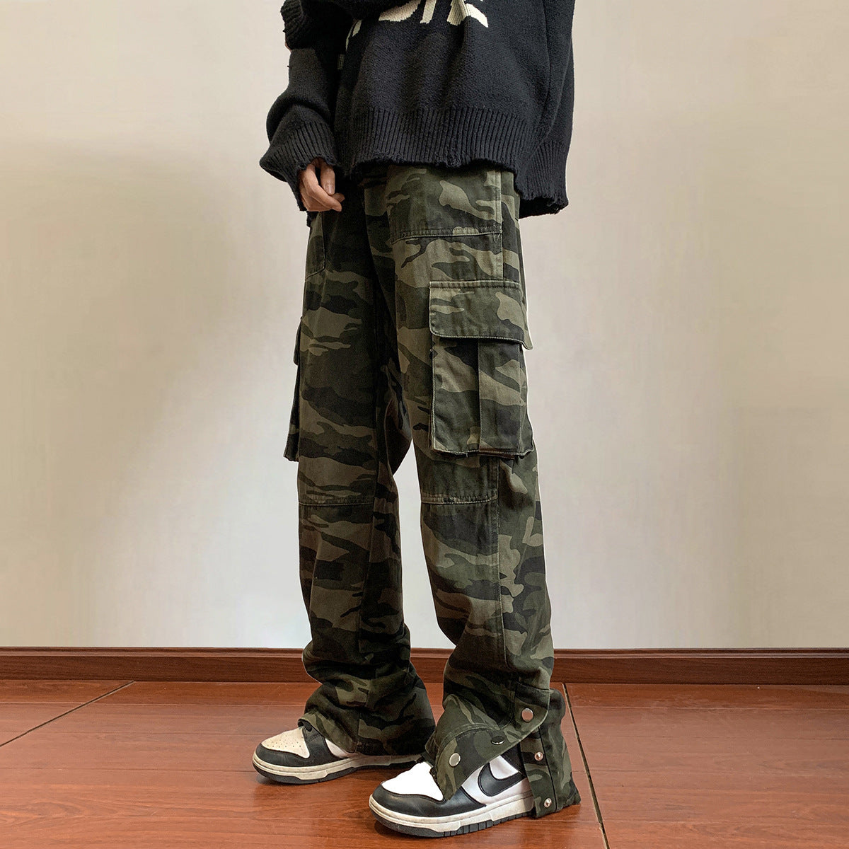 CAMOUFLAGE FLARE PANT