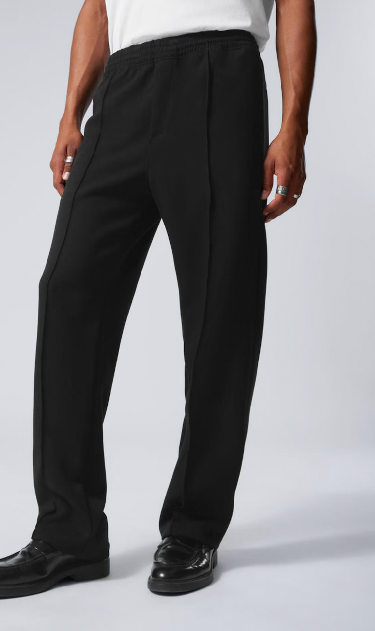 OVERSIZED BLACK TRACKSUIT PANT