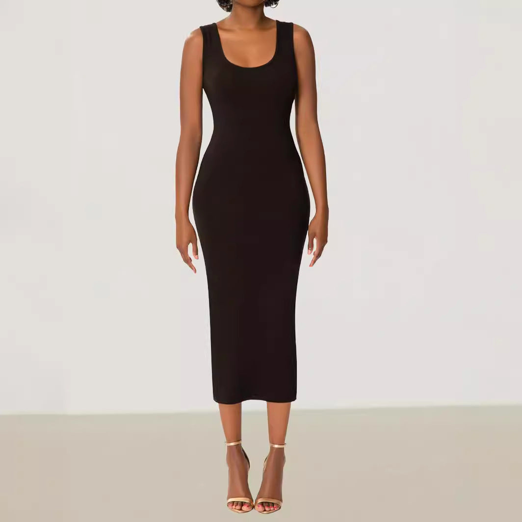 Sleeveless U-neck Sheath Dress